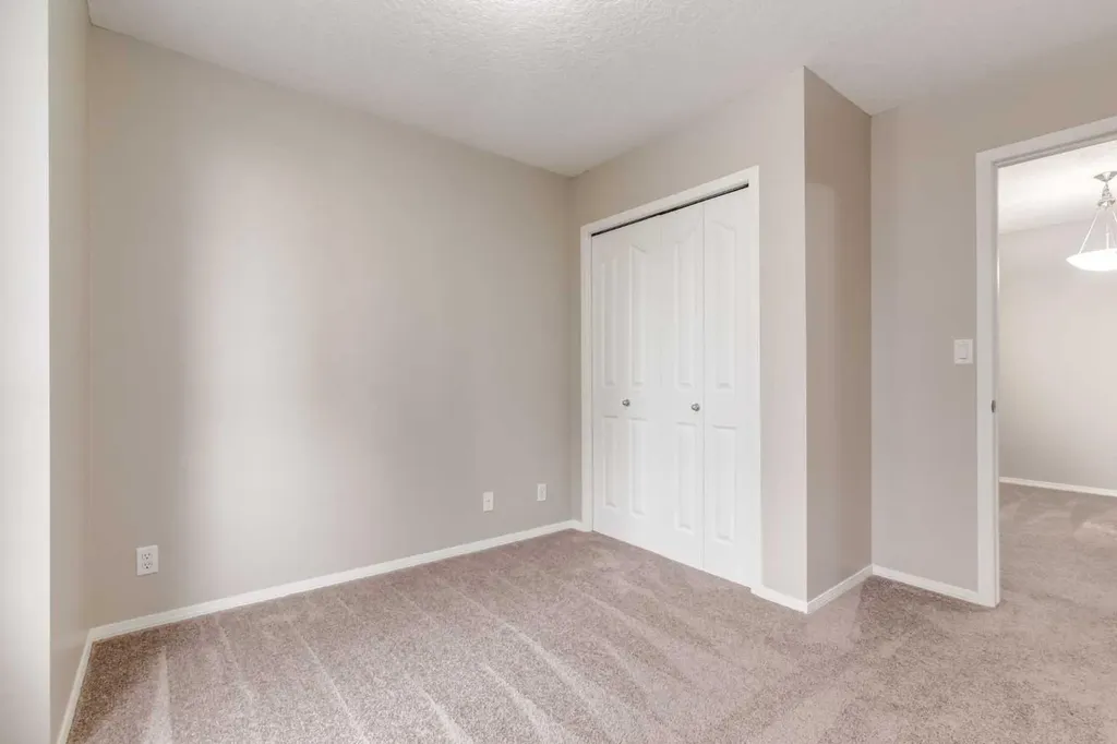 1111 6 Avenue SW Calgary AB T2P 5M5