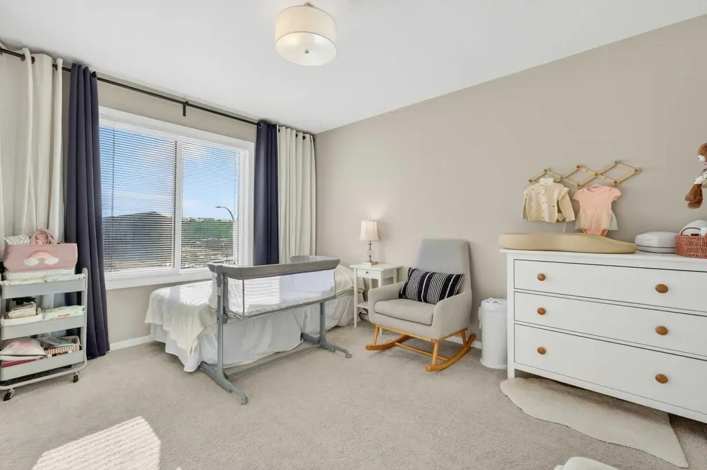 445 Redstone Walk NE Calgary AB T3N 1M5