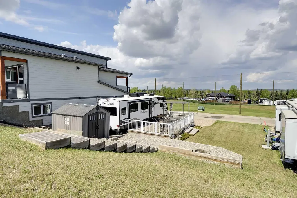 25054 South Pine Lake Road Rural Red Deer County AB T0M 1R0