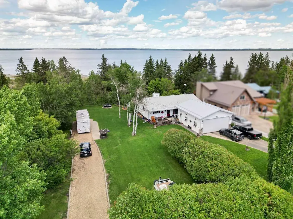 40421 Range Road 10 Rural Lacombe County AB T4L 1S6