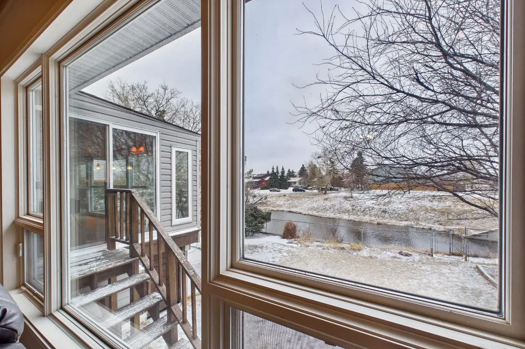38 Sundance Place SE Airdrie AB T4B 1T1