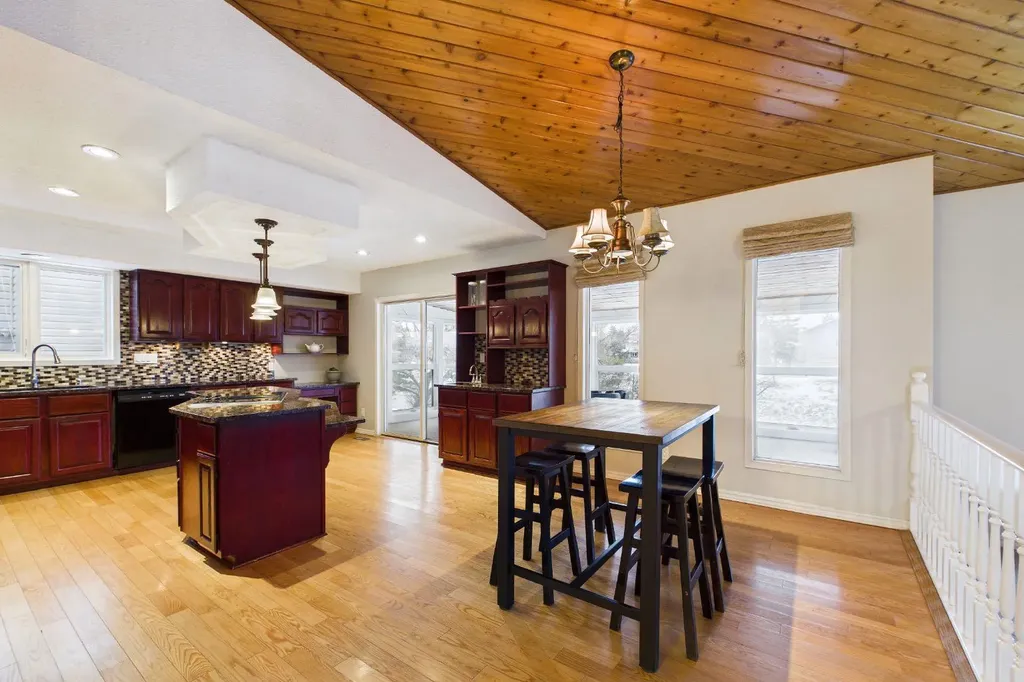38 Sundance Place SE Airdrie AB T4B 1T1
