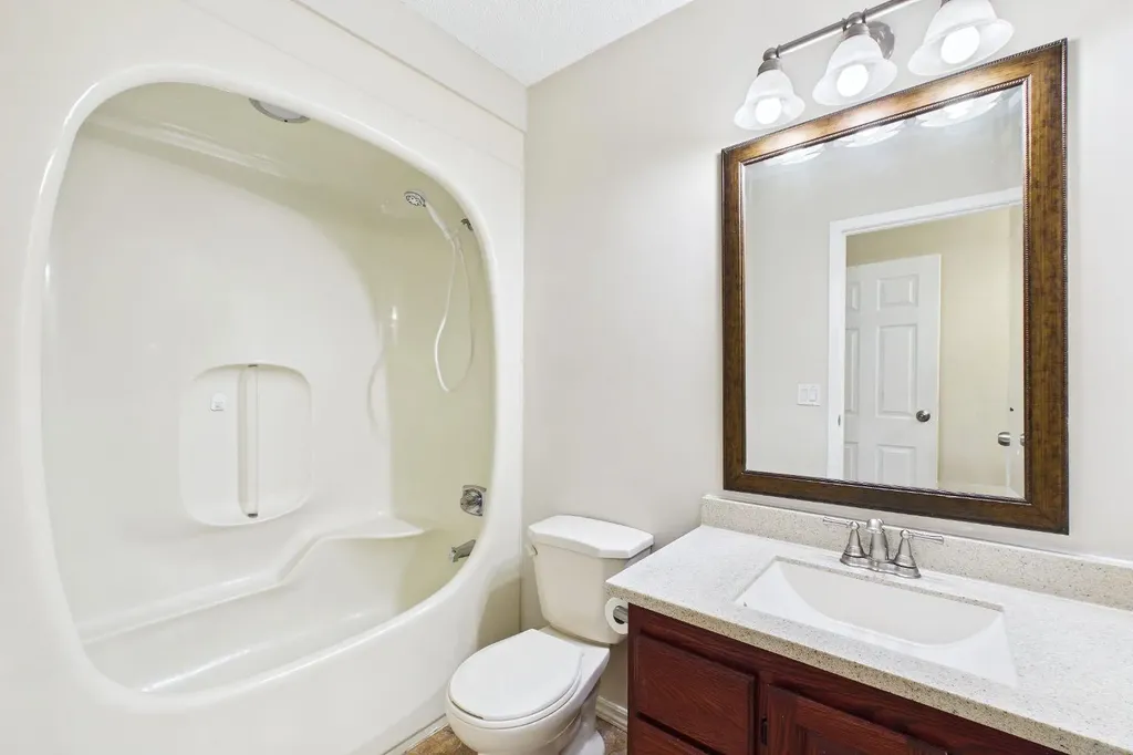38 Sundance Place SE Airdrie AB T4B 1T1