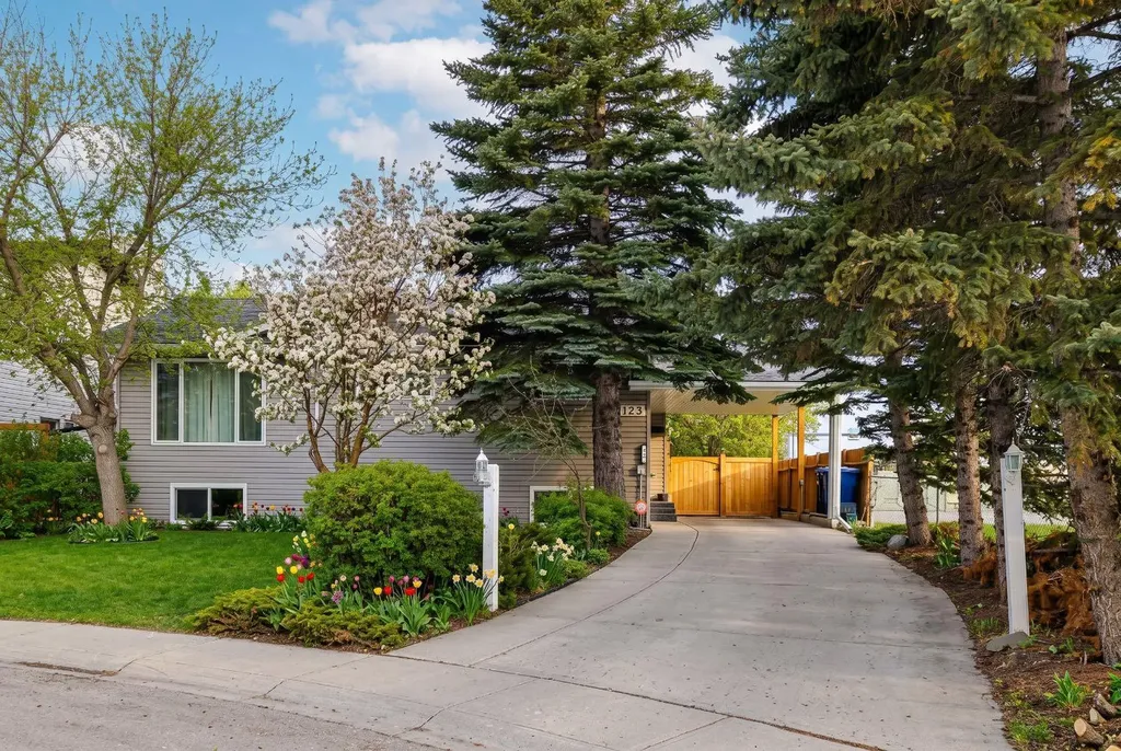 38 Sundance Place SE Airdrie AB T4B 1T1