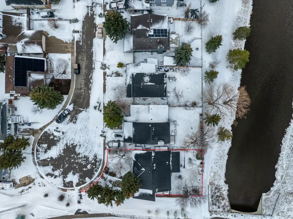38 Sundance Place SE Airdrie AB T4B 1T1