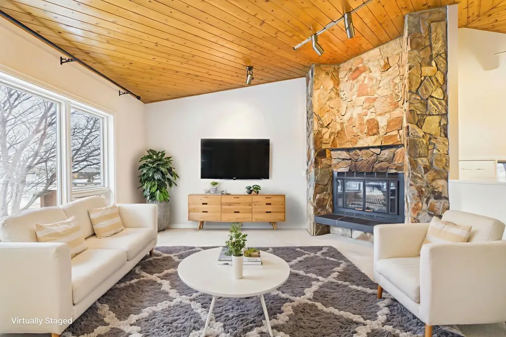 38 Sundance Place SE Airdrie AB T4B 1T1