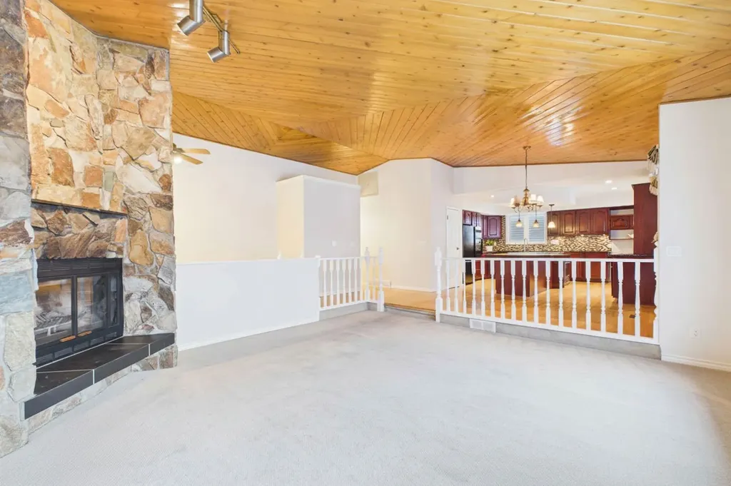 38 Sundance Place SE Airdrie AB T4B 1T1