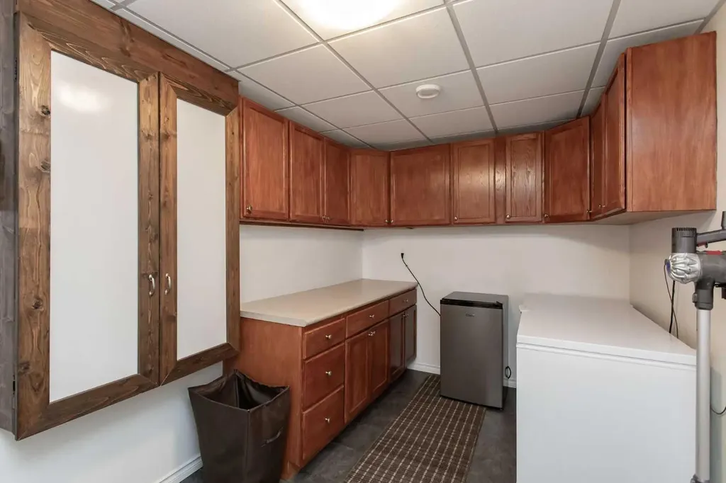 344 Timothy Drive Red Deer AB T4P 0L1
