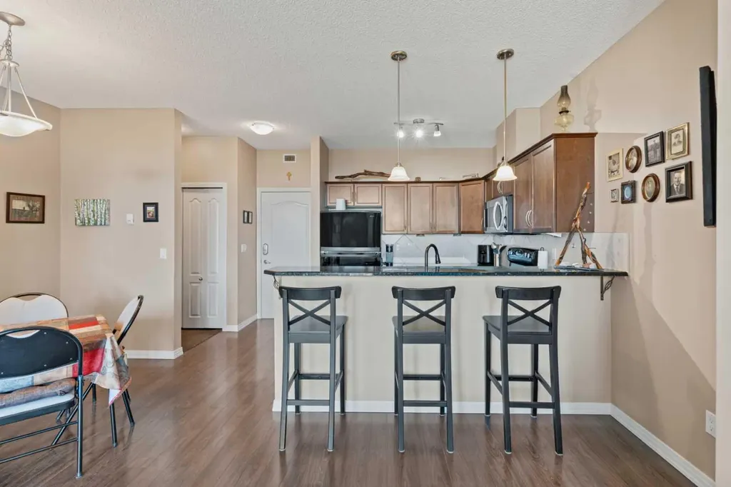 1 Crystal Green Lane Okotoks AB T1S 0C5