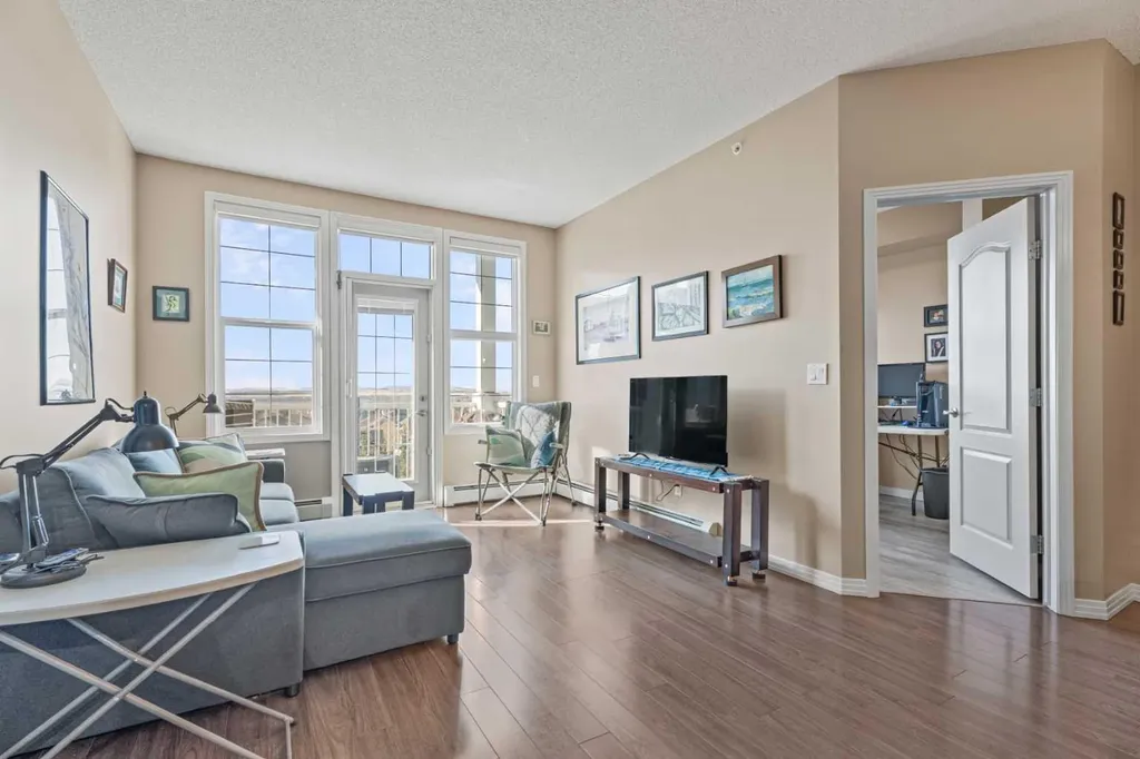 1 Crystal Green Lane Okotoks AB T1S 0C5
