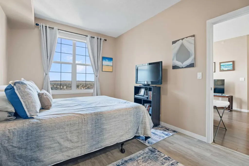 1 Crystal Green Lane Okotoks AB T1S 0C5