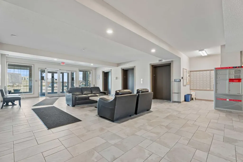 1 Crystal Green Lane Okotoks AB T1S 0C5