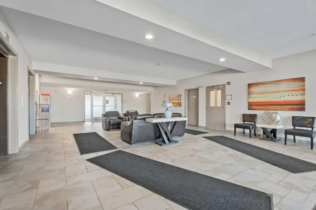 1 Crystal Green Lane Okotoks AB T1S 0C5