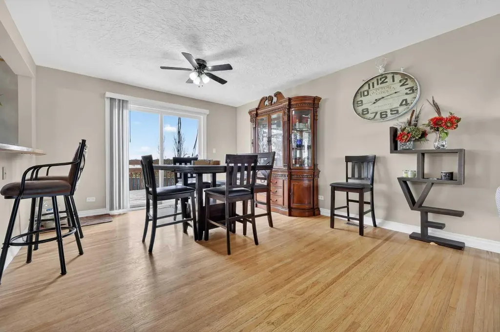 211 1 Avenue SE Langdon AB T0J 1X1