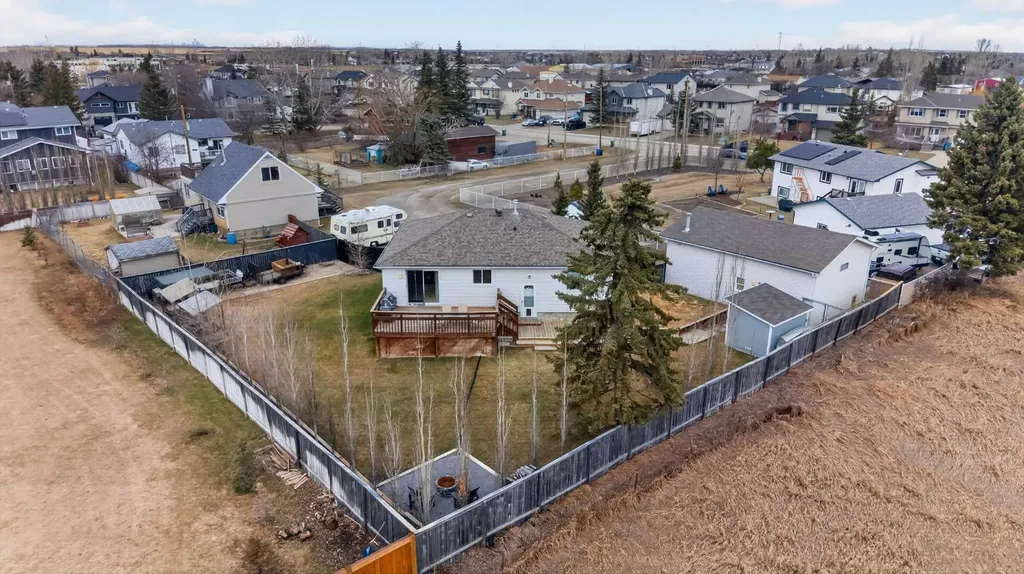 211 1 Avenue SE Langdon AB T0J 1X1