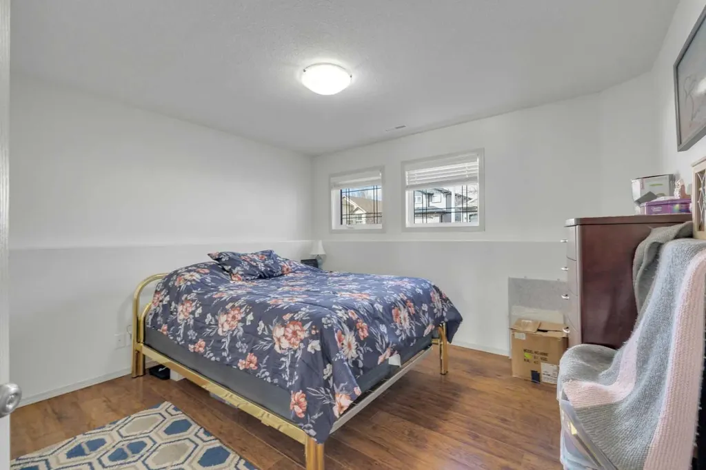 88 Valentine Crescent Red Deer AB T4R0E8
