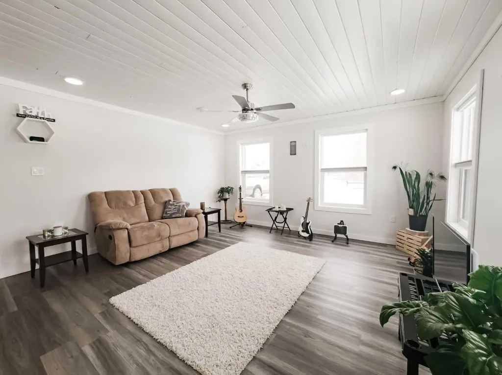 9805 95 Street La Crete AB T0H2H0