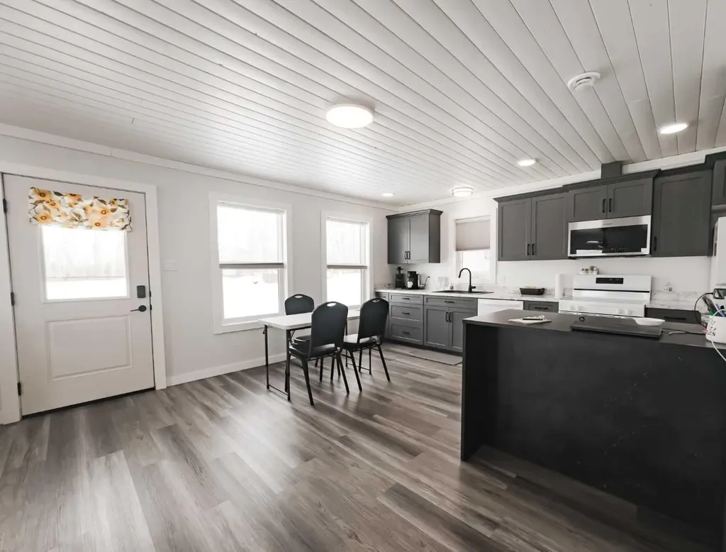 9805 95 Street La Crete AB T0H2H0