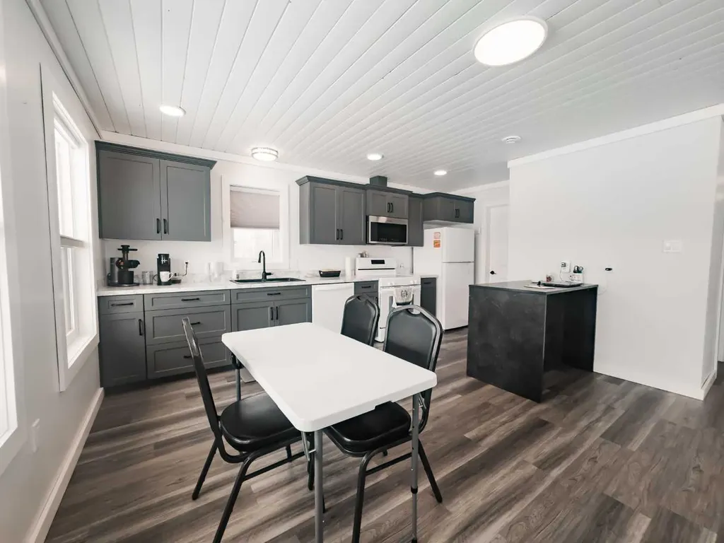 9805 95 Street La Crete AB T0H2H0