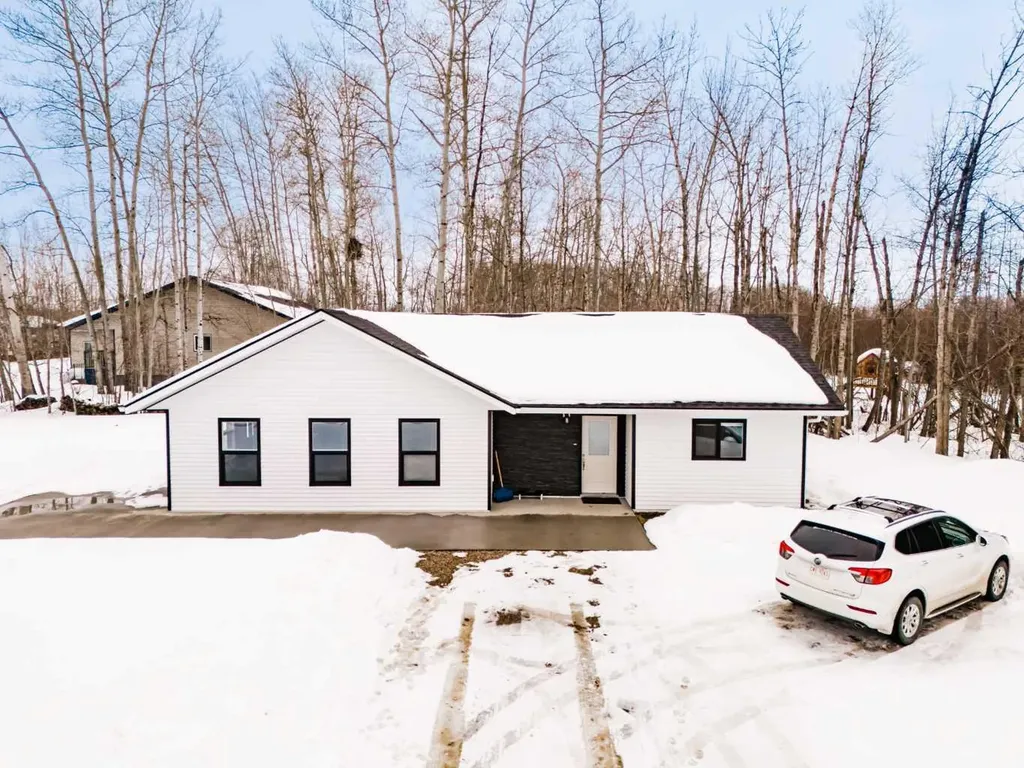 9805 95 Street La Crete AB T0H2H0