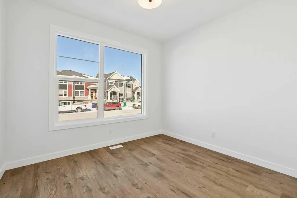 339 Fireside Drive Cochrane AB T4C 3E1