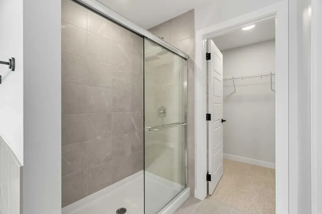192 Belmont Place SW Calgary AB T2X 6E5