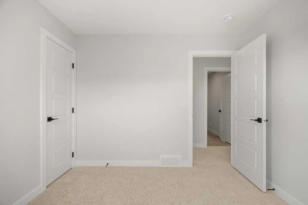 192 Belmont Place SW Calgary AB T2X 6E5
