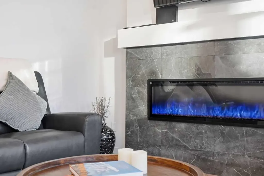 102 Setonstone Manor SE Calgary AB T3M 3G4