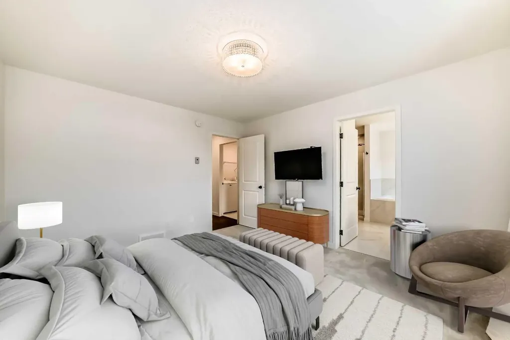102 Setonstone Manor SE Calgary AB T3M 3G4