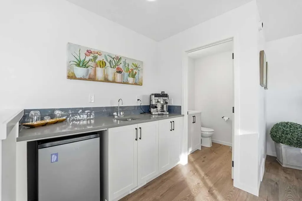 102 Setonstone Manor SE Calgary AB T3M 3G4