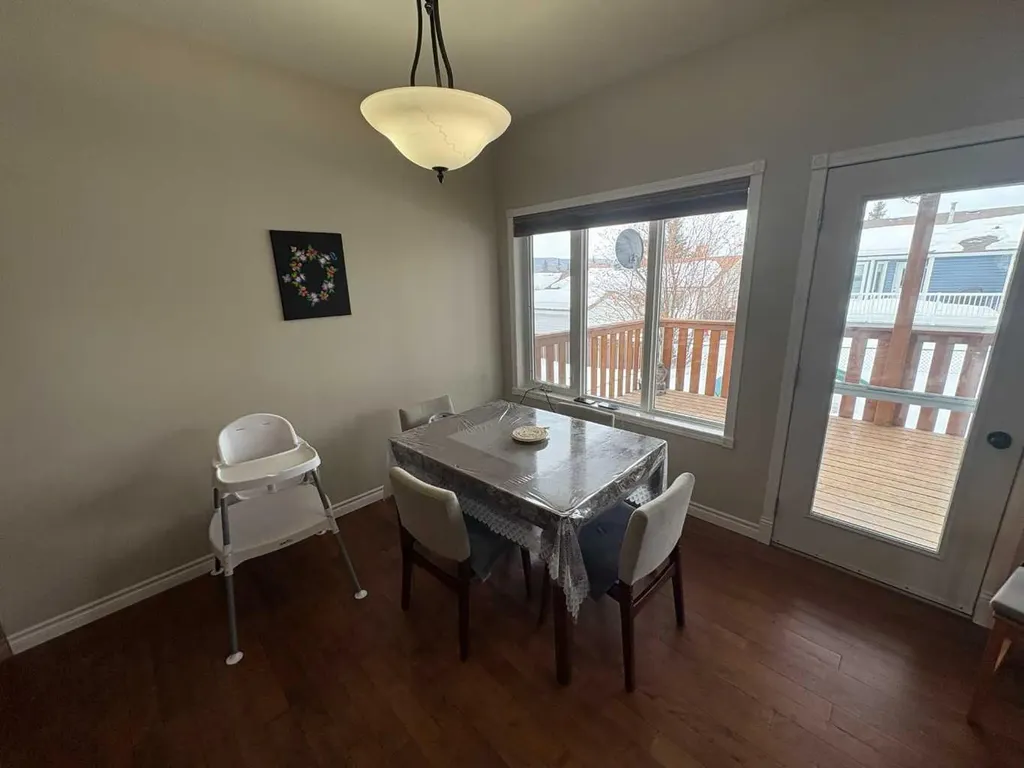 9117 134 Avenue Peace River AB T8S 1X2
