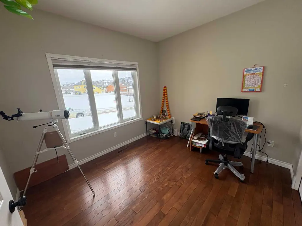 9117 134 Avenue Peace River AB T8S 1X2