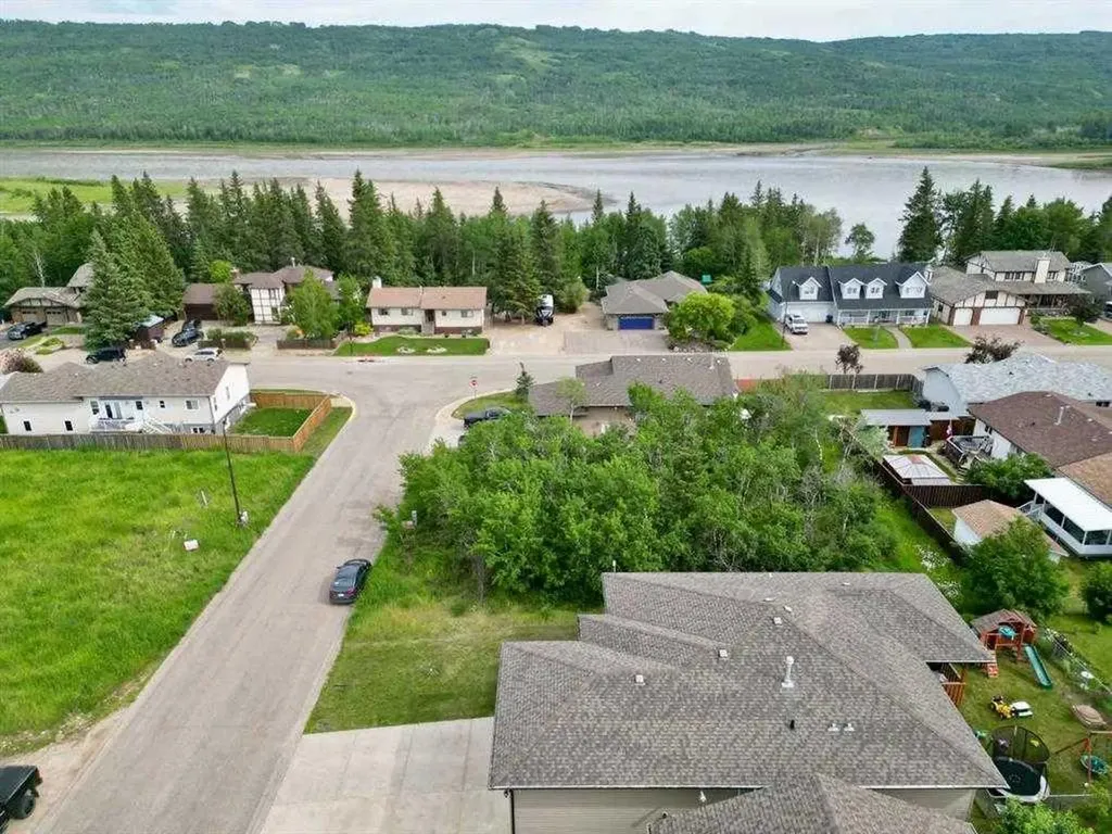 9117 134 Avenue Peace River AB T8S 1X2