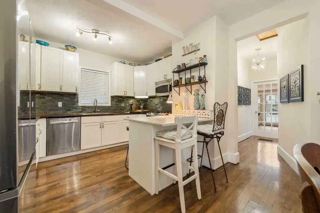 447 Marsh Road NE Calgary AB T2E 5B2