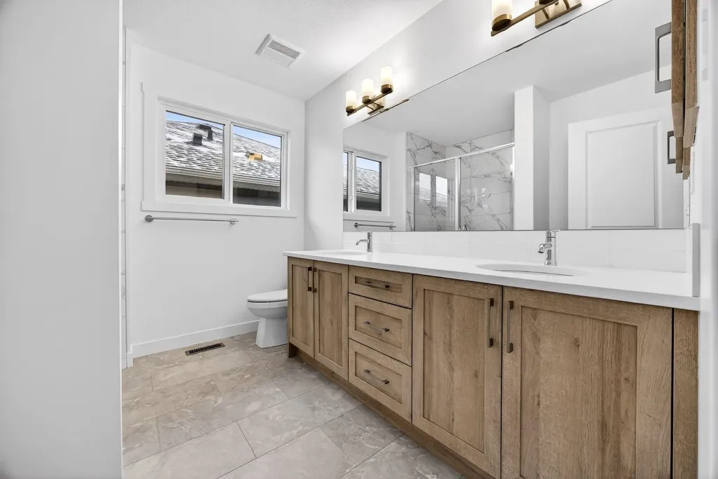 338 Alpine Boulevard SW Calgary AB T2Y 0Y4