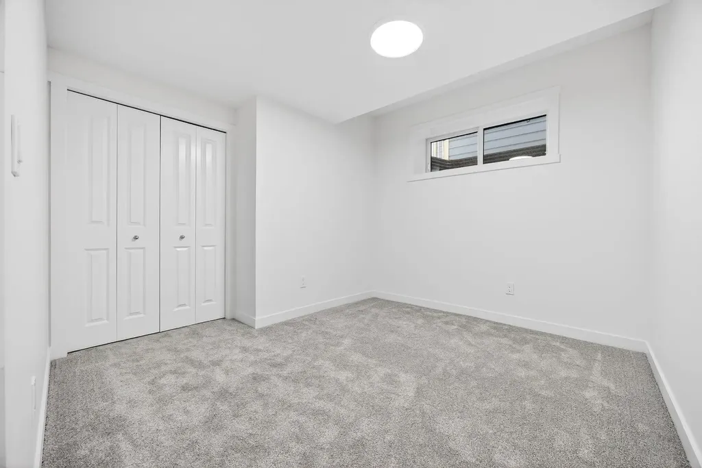 338 Alpine Boulevard SW Calgary AB T2Y 0Y4