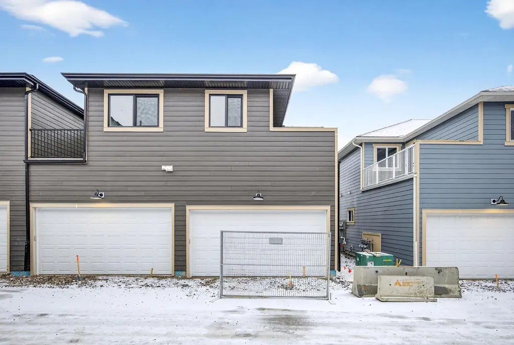 338 Alpine Boulevard SW Calgary AB T2Y 0Y4