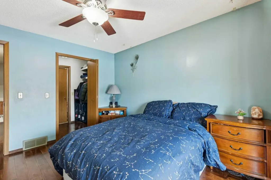 156 Falshire Close NE Calgary AB T3J 3A1