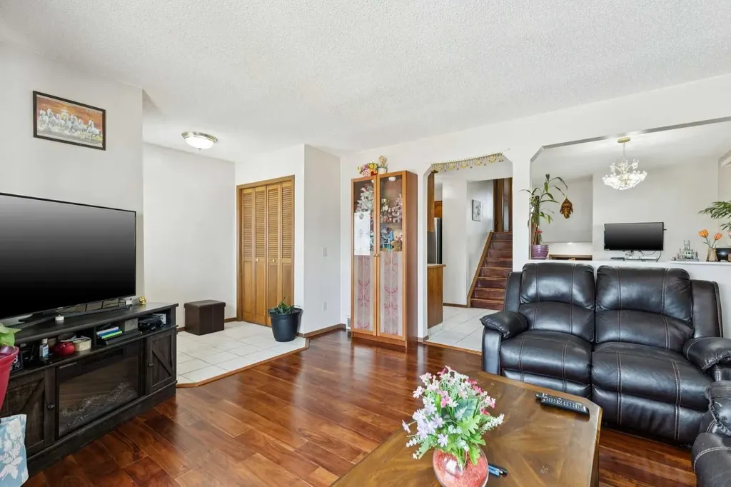 156 Falshire Close NE Calgary AB T3J 3A1