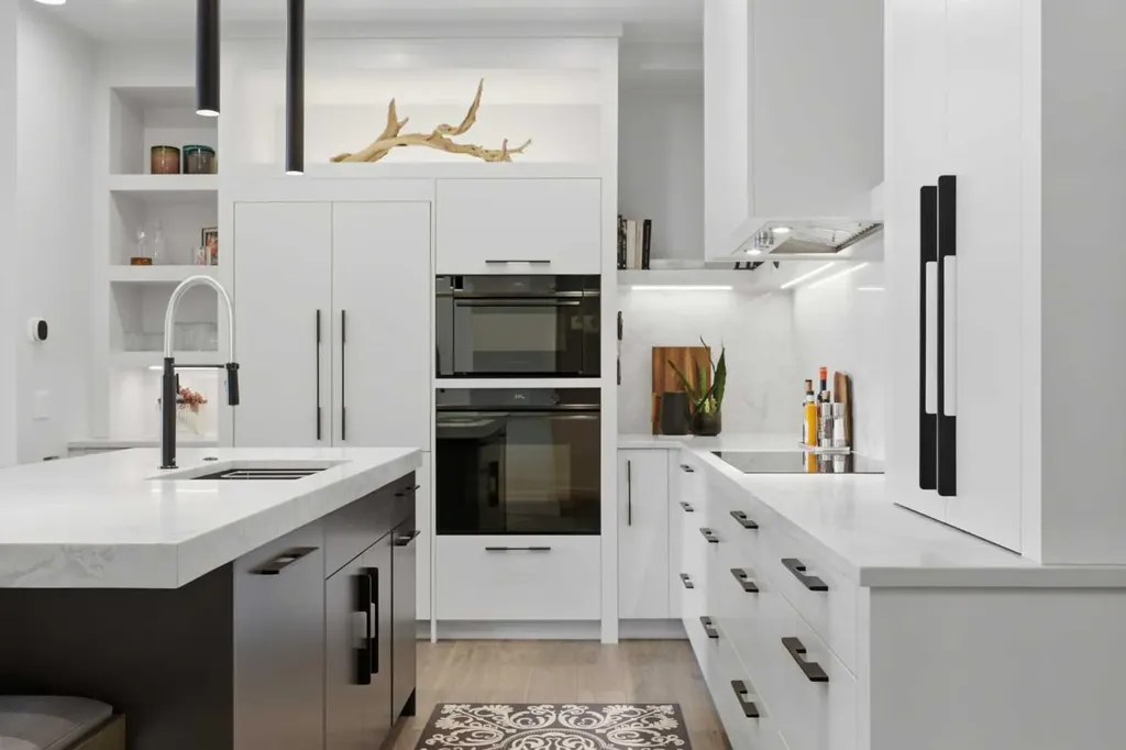 835 78 Street SW Calgary AB T3H 6H6