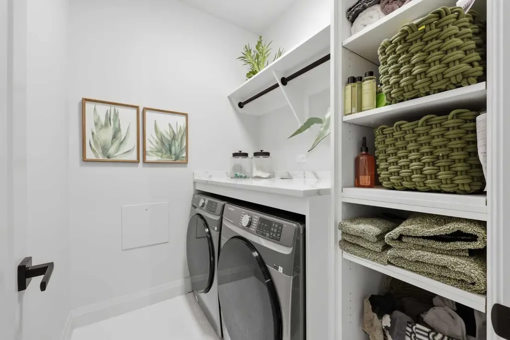 835 78 Street SW Calgary AB T3H 6H6