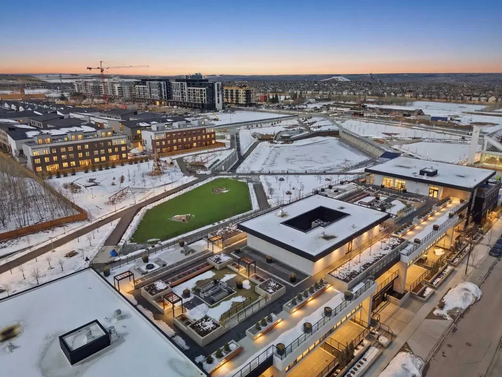 835 78 Street SW Calgary AB T3H 6H6