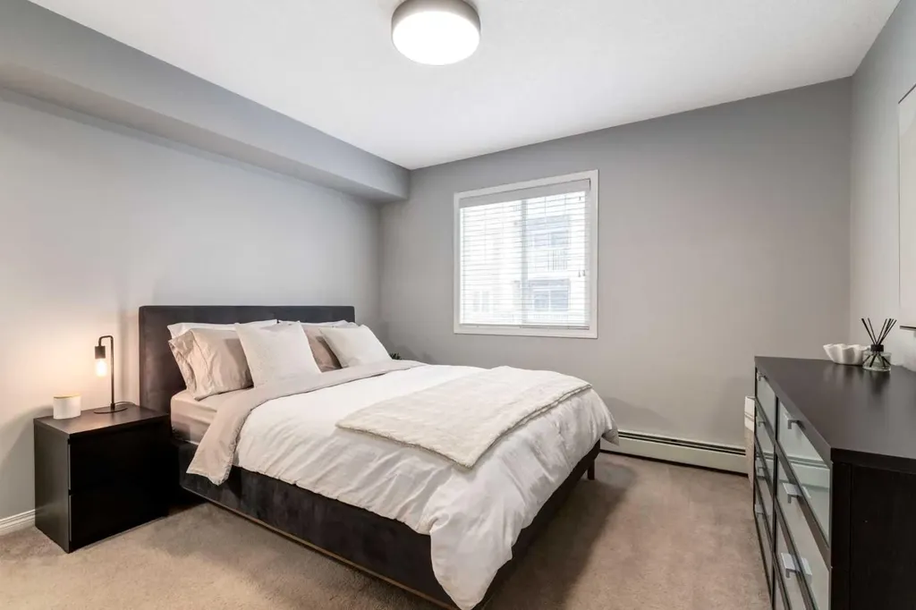 115 Prestwick Villas SE Calgary AB T2Z0M9