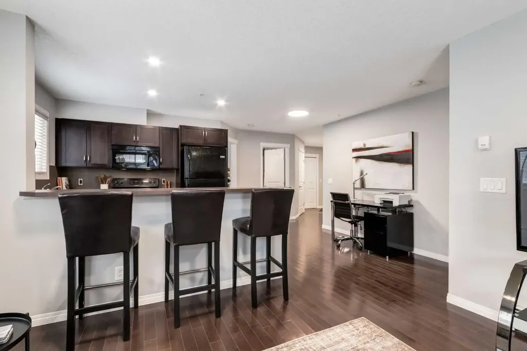 115 Prestwick Villas SE Calgary AB T2Z0M9