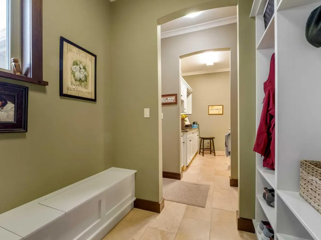 402 Meadow Lark Drive W Rural Lethbridge County AB T1J 5R8