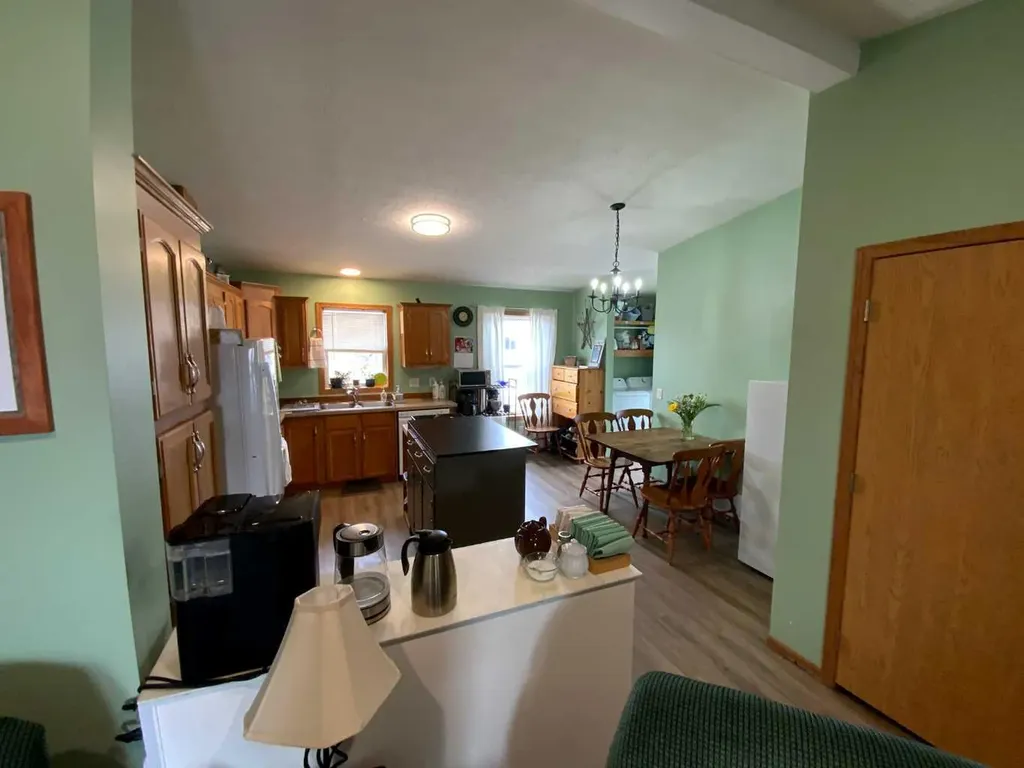 6 Cherry Lane SE Three Hills AB T0M 2A0