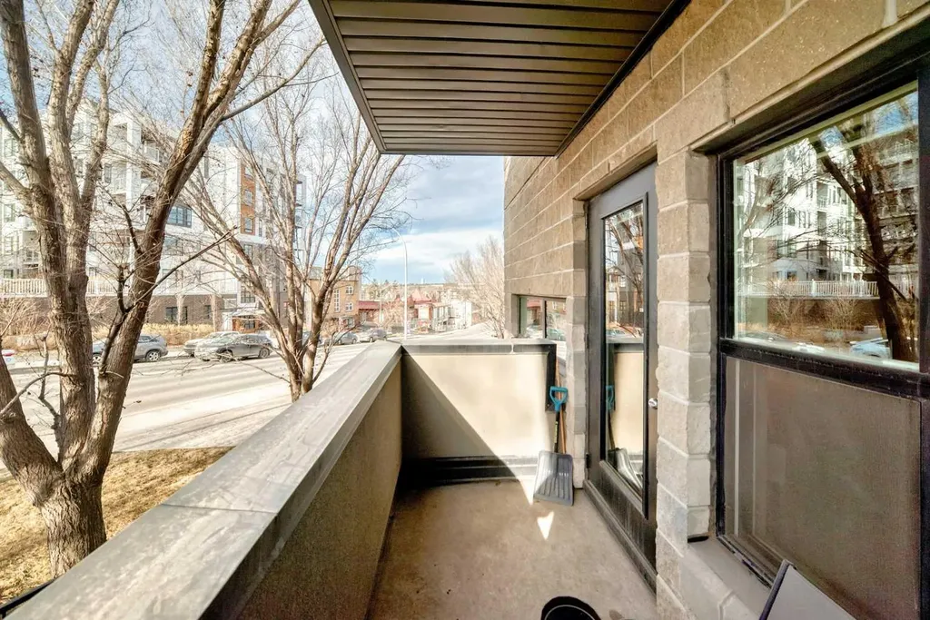 1828 14 Street SW Calgary AB T2T 3S9