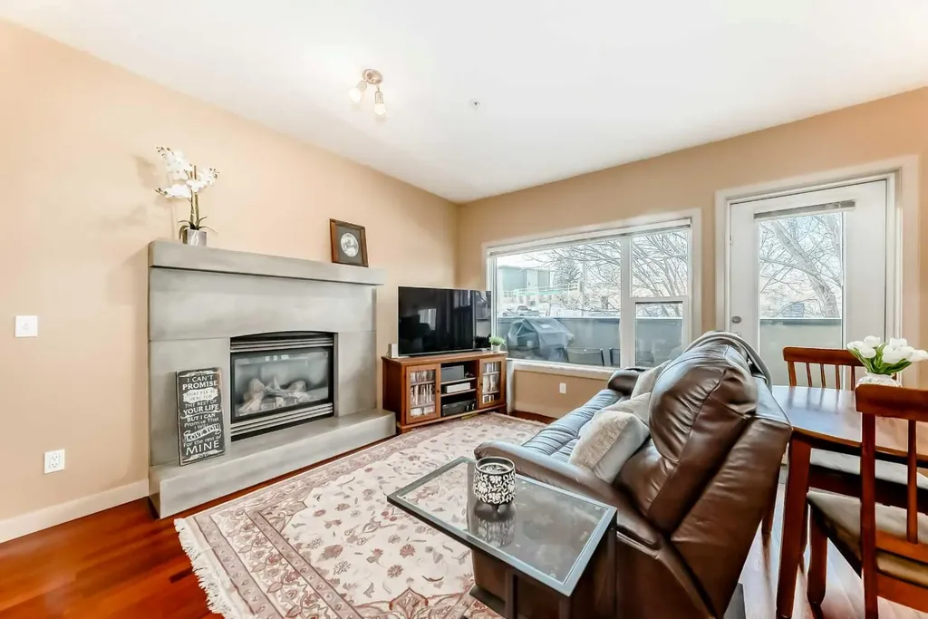 1828 14 Street SW Calgary AB T2T 3S9