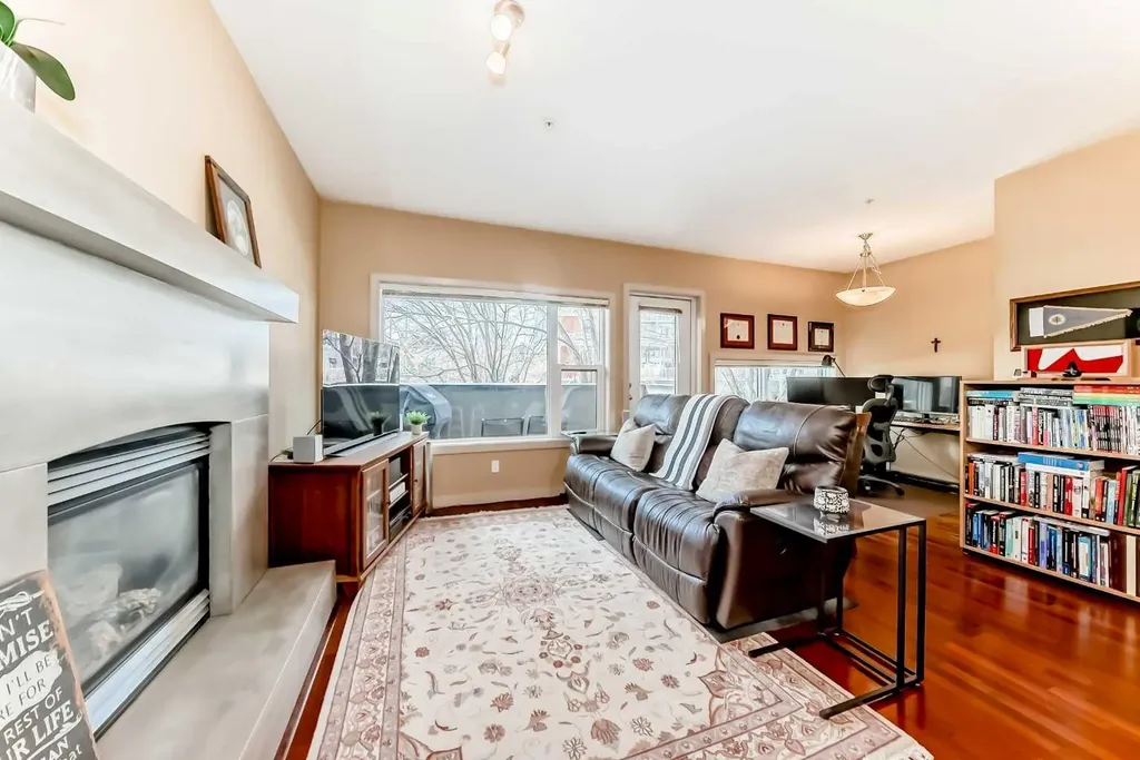 1828 14 Street SW Calgary AB T2T 3S9
