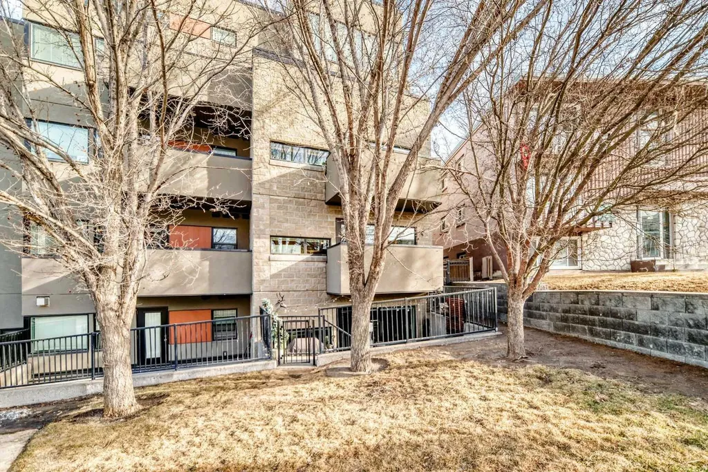 1828 14 Street SW Calgary AB T2T 3S9